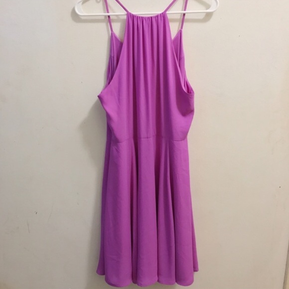 NWT! Express Dress - Picture 4 of 6